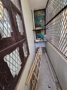 Balcony Image of 950 Sq.ft 2 BHK Builder Floor for sale in Shalimar Garden Ghaziabad for Rs. 5400000
