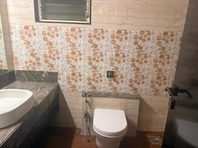 Bathroom Image of 3000 Sq.ft 4 BHK Villa for rent in Paranjape Vasant Vihar, Baner Pune for Rs. 150000