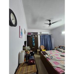 Bedroom Image of 1359 Sq.ft 3 BHK Apartment / Flat for sale in Paramount Floraville, Sector 137 Noida for Rs. 16500000