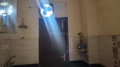 Bathroom Image of 1550 Sq.ft 3 BHK Apartment / Flat for rent in Danapur Patna for Rs. 22000