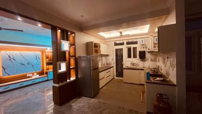 Kitchen Image of 1800 Sq.ft 3.5 BHK Apartment / Flat for rent in Arsha Sumangalam, Vrindavan Yojana Lucknow for Rs. 45000