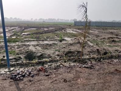 Image of 1800 Sq.ft Residential Plot / Land for sale in OMR Shri Radha Rani Farms, Sunrakh Bangar, Vrindavan for Rs. 4500000