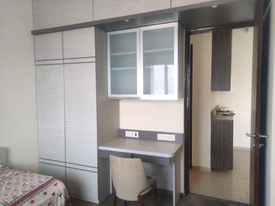 Bedroom Image of 950 Sq.ft 3 BHK Apartment / Flat for sale in Hiranandani Highland A B C D And E Wing, Powai Mumbai for Rs. 41500000