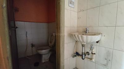 Bathroom Image of 620 Sq.ft 1 BHK Apartment / Flat for sale in Shakti Saket Complex, Thane West Thane for Rs. 6800000