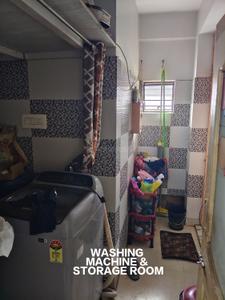 Bathroom Image of 690 Sq.ft 2 BHK Apartment / Flat for sale in Chinsurah Hooghly for Rs. 2500000