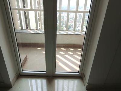Kitchen Image of 850 Sq.ft 2 BHK Apartment / Flat for rent in Runwal The Central Park, Chinchwad Pune for Rs. 32750
