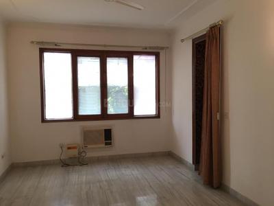 Bedroom Image of 2763 Sq.ft 3 BHK Builder Floor for rent in Panchsheel Park New Delhi for Rs. 120000