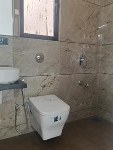 Bathroom Image of 1650 Sq.ft 3 BHK Apartment / Flat for sale in Pal Gam Surat for Rs. 7000000