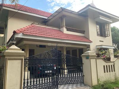 Image of 2250 Sq.ft 4 BHK Independent House for rent in Thrippunithura, Kochi for Rs. 40000