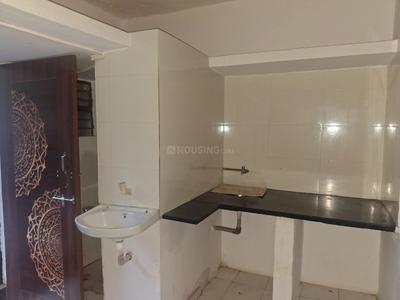 Kitchen Image of 550 Sq.ft 1 BHK Builder Floor for rent in Laxminagar Nashik for Rs. 7000