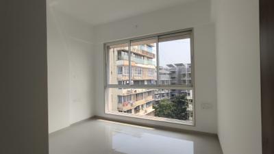 Bedroom Image of 900 Sq.ft 2 BHK Apartment / Flat for sale in Vile Parle East Mumbai for Rs. 35000000