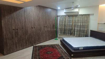 Bedroom Image of 4000 Sq.ft 4.5 BHK Independent House for rent in Chembur Mumbai for Rs. 250000