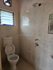 Bathroom Image of 1350 Sq.ft 3 BHK Apartment / Flat for sale in Kalikapur, EM Bypass Kolkata for Rs. 7100000