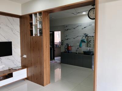 Passage Image of 1746 Sq.ft 3 BHK Apartment / Flat for sale in Shree Keshvam Heights, Tragad Ahmedabad for Rs. 9999000