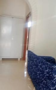 Bedroom Image of 1300 Sq.ft 2 BHK Builder Floor for rent in Sector 17 Gurgaon for Rs. 32000
