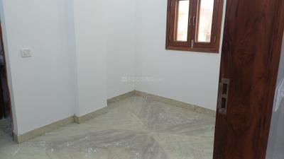 Bedroom Image of 800 Sq.ft 3 BHK Builder Floor for rent in Sector 3 Rohini New Delhi for Rs. 27000