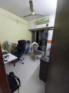 Bedroom Image of 902 Sq.ft 2 BHK Apartment / Flat for sale in Haware Citi, Kasarvadavali Thane for Rs. 6800000