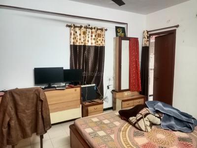 Bedroom Image of 1260 Sq.ft 3 BHK Apartment / Flat for sale in Shivalik Sachin Tower, Shyamal Ahmedabad for Rs. 8800000