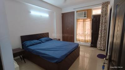 Bedroom Image of 1500 Sq.ft 3.5 BHK Apartment / Flat for rent in Skytech Matrott, Sector 76 Noida for Rs. 37000