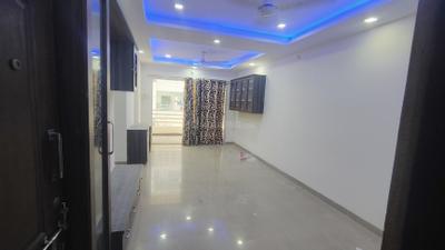 Living Room Image of 900 Sq.ft 2 BHK Apartment / Flat for rent in Varun Divine Greens Block B, Nipania Indore for Rs. 25000