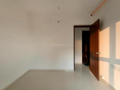 Bedroom Image of 860 Sq.ft 2 BHK Apartment / Flat for rent in Runwal Eirene, Thane West Thane for Rs. 35000
