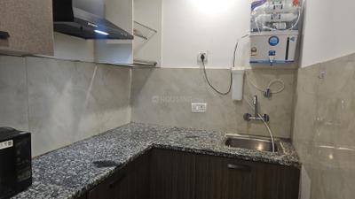 Kitchen Image of 1200 Sq.ft 1 BHK Builder Floor for rent in DLF Phase 3 Gurgaon for Rs. 25000