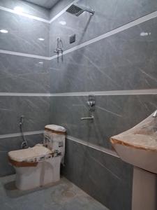 Common Bathroom Image of 1050 Sq.ft 2 BHK Apartment / Flat for sale in Sector 104 Noida for Rs. 4250000