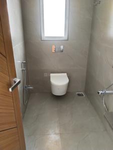 Bathroom Image of 1665 Sq.ft 3 BHK Apartment / Flat for rent in Rattan Icon, Seawoods Navi Mumbai for Rs. 110000