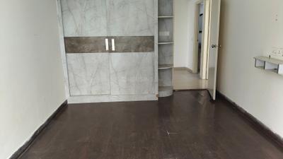 Bedroom Image of 1400 Sq.ft 3 BHK Apartment / Flat for rent in Mahagun Mantra I, Noida Extension Greater Noida for Rs. 26000