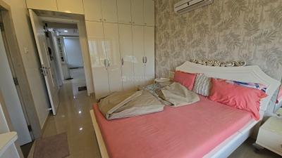 Bedroom Image of 900 Sq.ft 2 BHK Apartment / Flat for sale in Rustomjee Ozone, Goregaon West Mumbai for Rs. 36600000