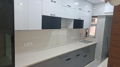 Kitchen Image of 1100 Sq.ft 3 BHK Apartment / Flat for sale in Vikaspuri New Delhi for Rs. 15000000