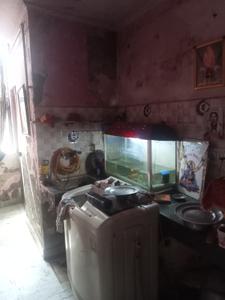 Kitchen Image of 225 Sq.ft 1 RK Apartment / Flat for sale in Krishna Nagar New Delhi for Rs. 1100000
