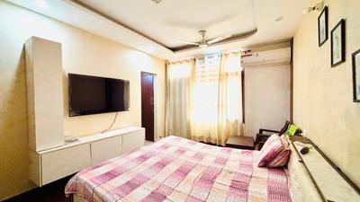 Bedroom Image of 1850 Sq.ft 3 BHK Apartment / Flat for sale in Peer Muchalla Zirakpur for Rs. 9000000