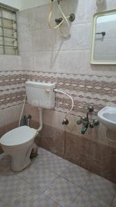 Bathroom Image of 400 Sq.ft 1 BHK Apartment / Flat for rent in Marathahalli Bengaluru for Rs. 16000
