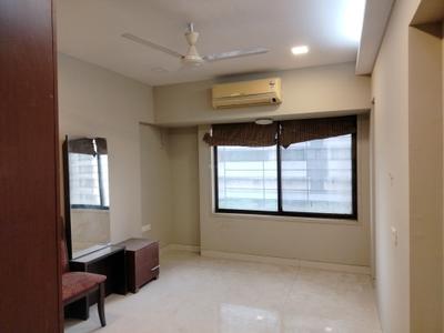 Bedroom Image of 2500 Sq.ft 4 BHK Apartment / Flat for sale in Disha Sat Anupa CHS Phase 1, Vile Parle West Mumbai for Rs. 135000000