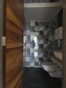 Common Bathroom Image of 645 Sq.ft 1 BHK Apartment / Flat for sale in Vinay Unique Sky, Virar West Virar for Rs. 4100000