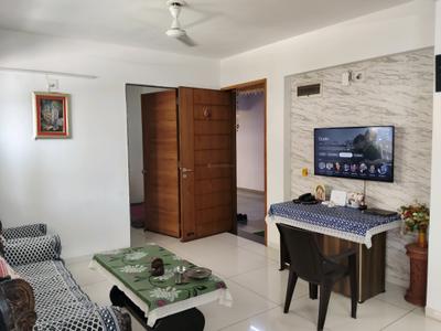 Living Room Image of 1800 Sq.ft 3 BHK Apartment / Flat for sale in Shine Swasti, Tragad Ahmedabad for Rs. 9700000