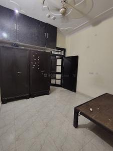 Bedroom Image of 1000 Sq.ft 3 BHK Independent House for rent in Muradnagar Ghaziabad for Rs. 15000