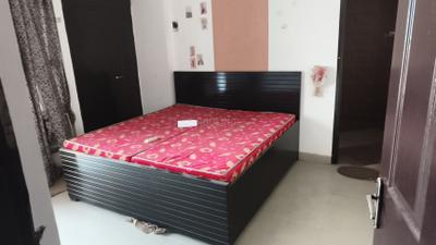 Bedroom Image of 1000 Sq.ft 2 BHK Apartment / Flat for rent in Supertech Icon, Indirapuram Ghaziabad for Rs. 28000