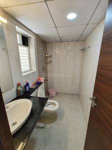 Bathroom Image of 1213 Sq.ft 2 BHK Apartment / Flat for rent in Casagrand Tudor, Chinna Nolambur Chennai for Rs. 50000