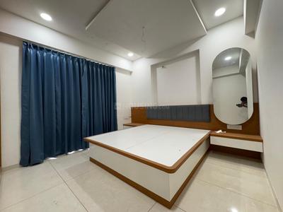 Bedroom Image of 1720 Sq.ft 3 BHK Apartment / Flat for rent in Samanvay South Park, New Alkapuri Vadodara for Rs. 25000