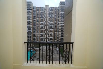 Balcony Image of 1175 Sq.ft 2.5 BHK Apartment / Flat for sale in Amrapali Silicon City, Sector 76 Noida for Rs. 12200000