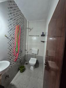 Bathroom Image of 550 Sq.ft 1 BHK Builder Floor for rent in Satpur Nashik for Rs. 10000