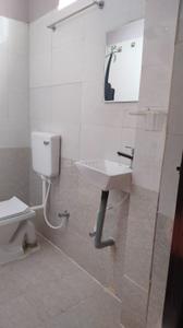 Bathroom Image of 1000 Sq.ft 2 BHK Apartment / Flat for rent in Madhura Nagar Vijayawada for Rs. 15000