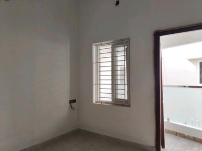 Bedroom Image of 1290 Sq.ft 3 BHK Apartment / Flat for sale in Royal Sowmya Flats, Nanmangalam Chennai for Rs. 9675000