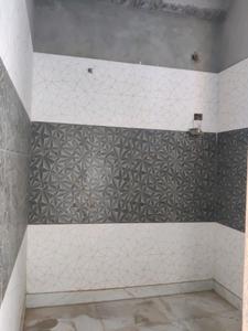 Common Bathroom Image of 900 Sq.ft 3 BHK Builder Floor for sale in DLF Ankur Vihar Ghaziabad for Rs. 3390860