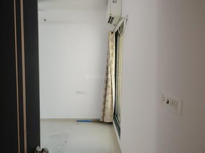 Bedroom Image of 970 Sq.ft 2 BHK Apartment / Flat for rent in Cosmos Classique, Thane West Thane for Rs. 34000