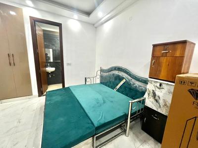 Bedroom Image of 380 Sq.ft 1 RK Builder Floor for rent in Saket New Delhi for Rs. 13000