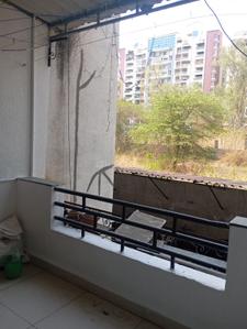 Balcony Image of 650 Sq.ft 1 BHK Apartment / Flat for rent in Kothrud Pune for Rs. 22000