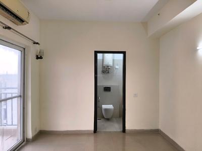 Bedroom Image of 2085 Sq.ft 3.5 BHK Apartment / Flat for rent in Spaze Privy, Sector 72 Gurgaon for Rs. 60000